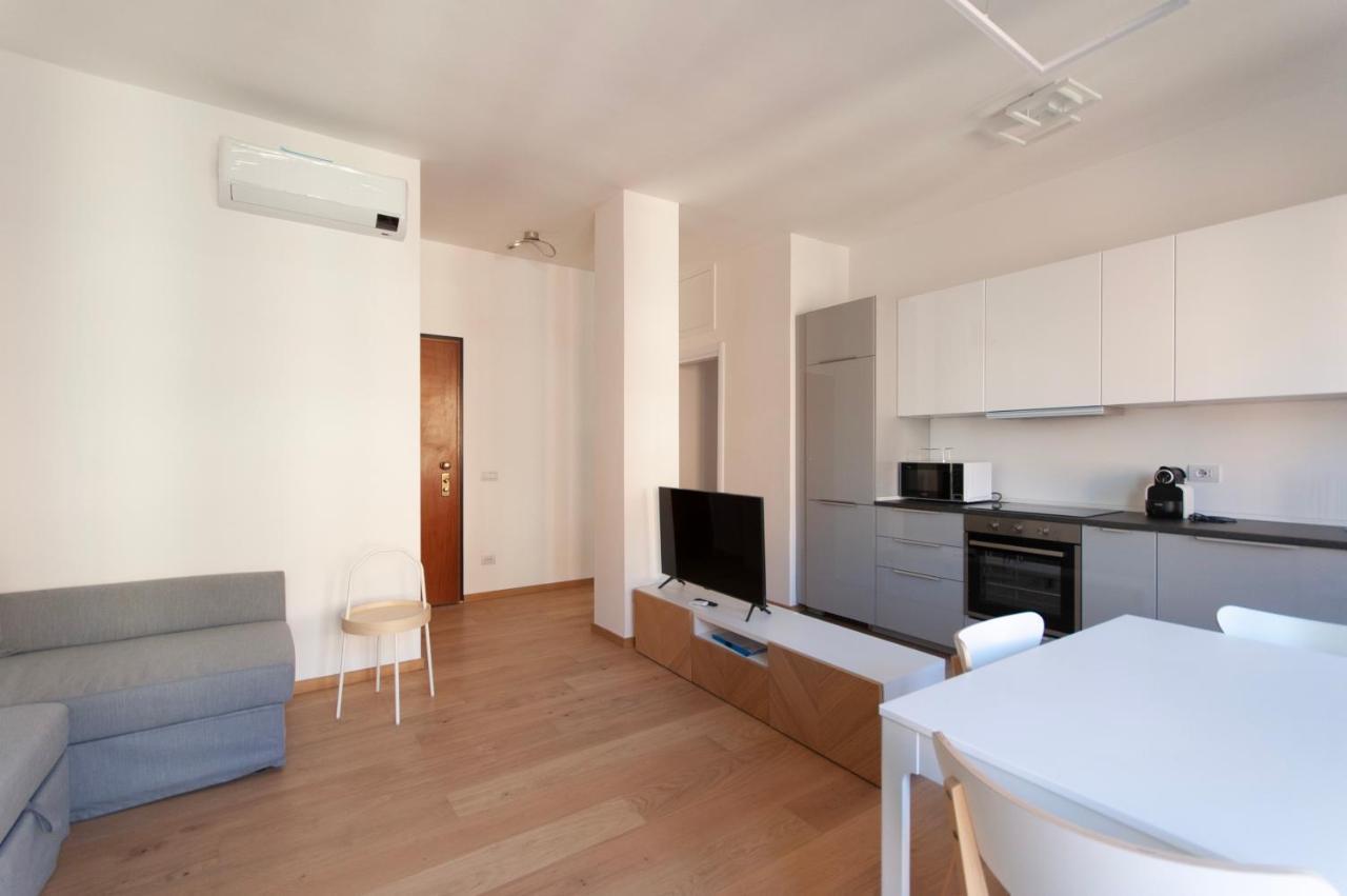 Youhosty - Del Castagno 2 Milan Exterior photo